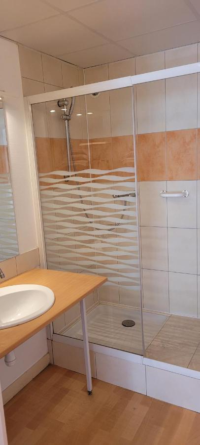 Nouvel Hotel Lons-le-Saunier Εξωτερικό φωτογραφία