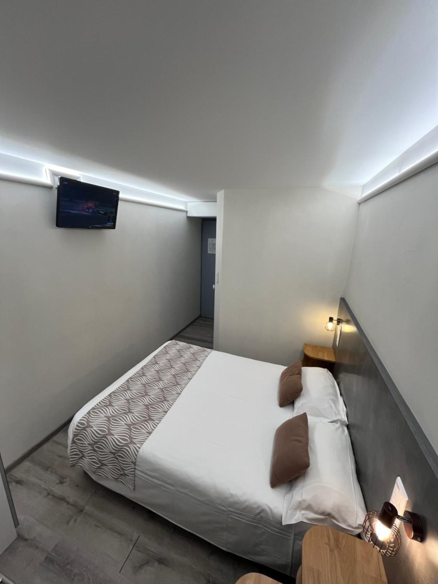 Nouvel Hotel Lons-le-Saunier Εξωτερικό φωτογραφία