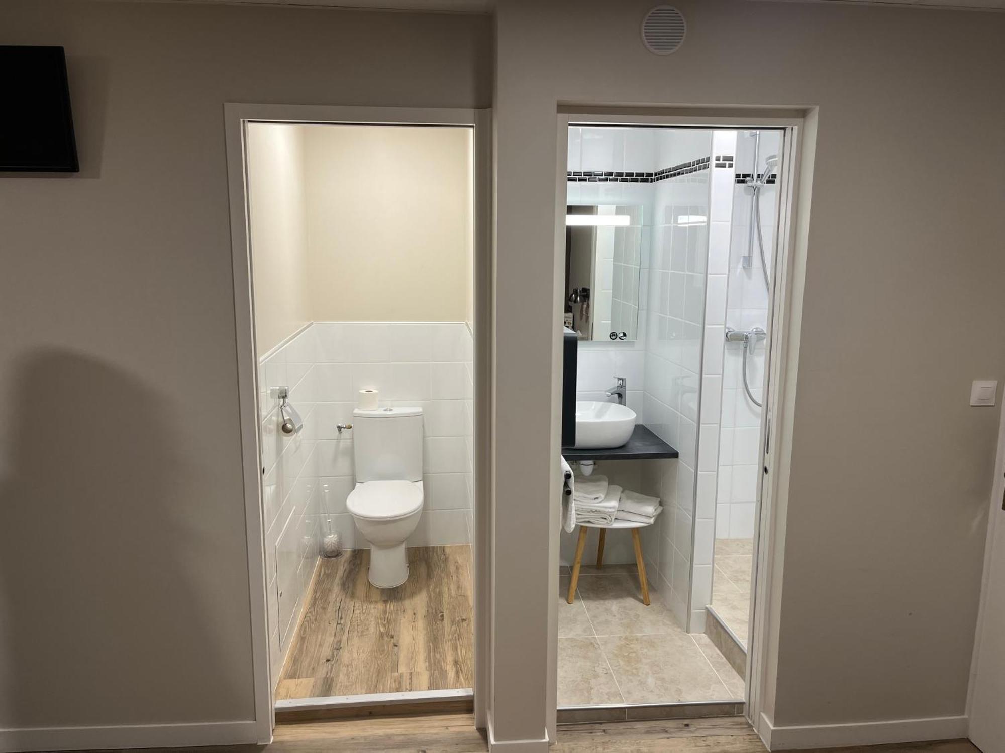 Nouvel Hotel Lons-le-Saunier Εξωτερικό φωτογραφία
